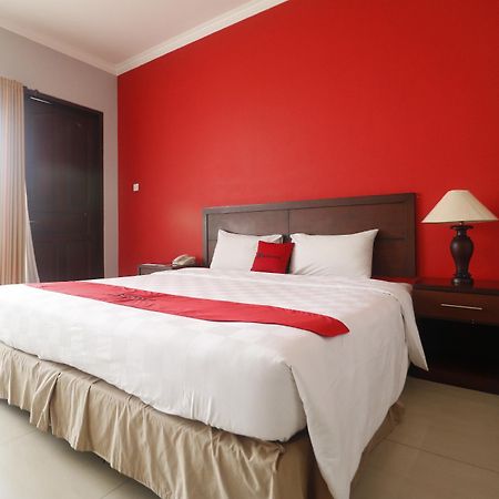 Reddoorz Premium @ Bukit Damai Indah Hotell Balikpapan  Eksteriør bilde