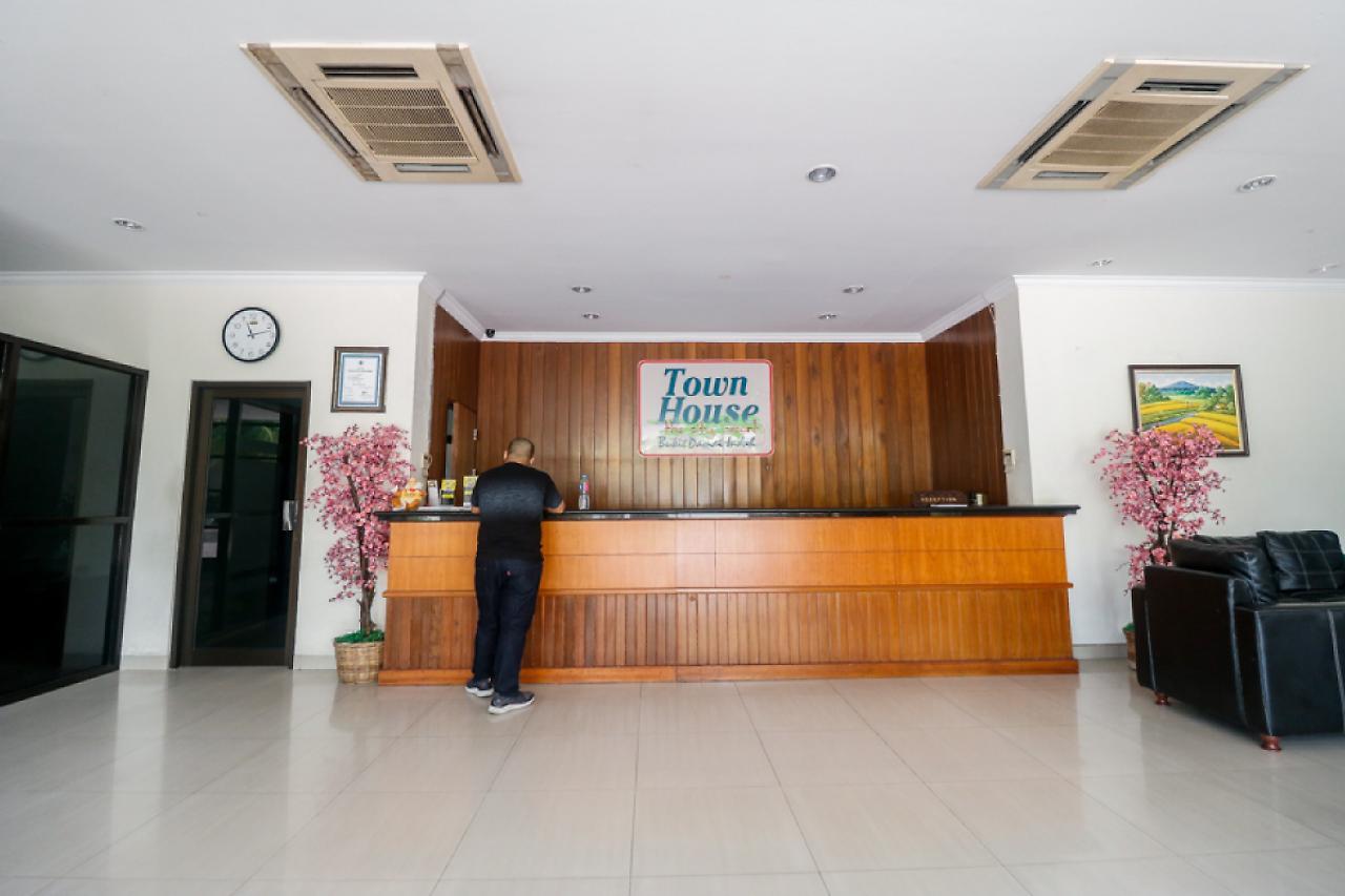 Reddoorz Premium @ Bukit Damai Indah Hotell Balikpapan  Eksteriør bilde