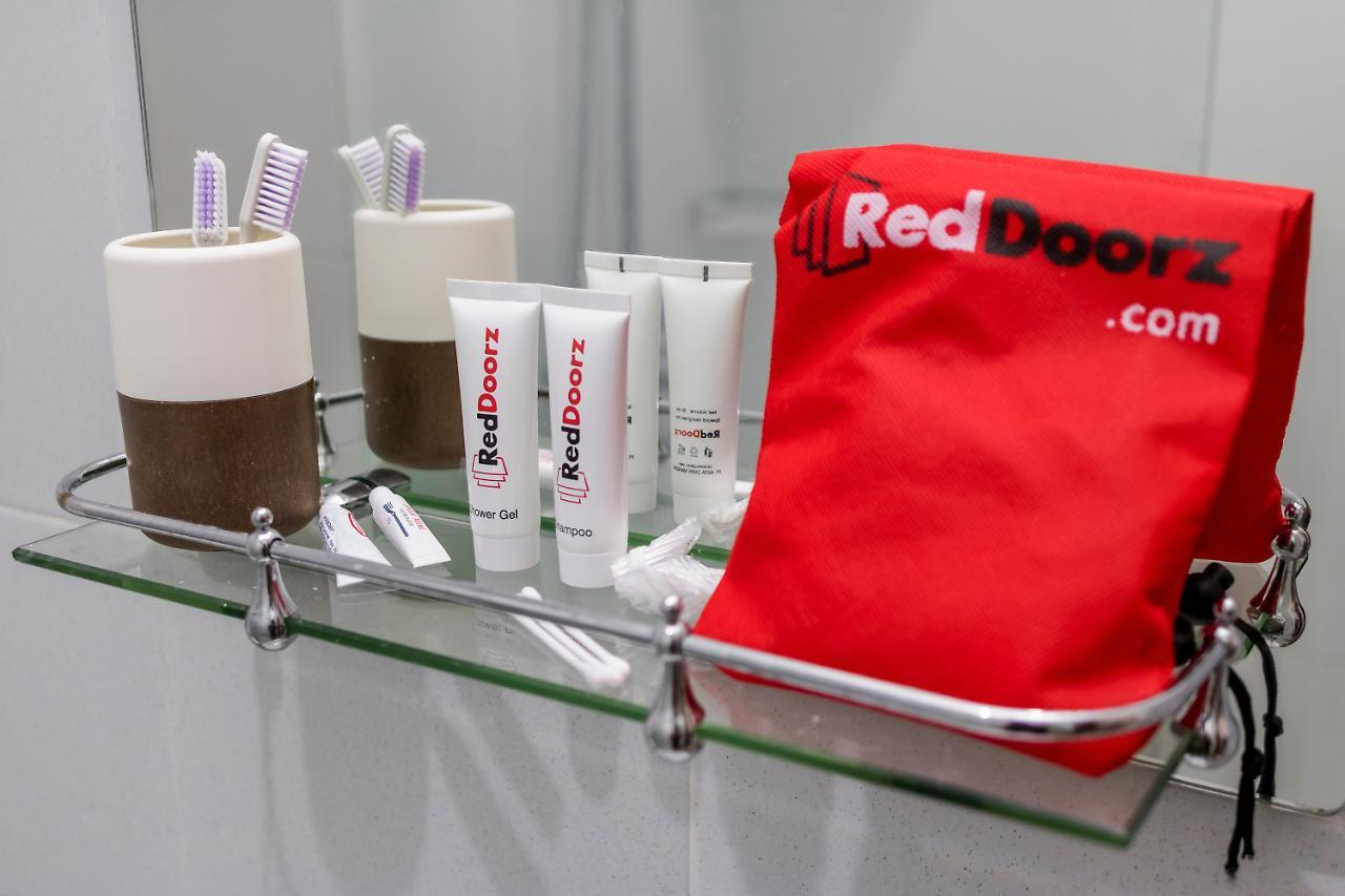Reddoorz Premium @ Bukit Damai Indah Hotell Balikpapan  Eksteriør bilde
