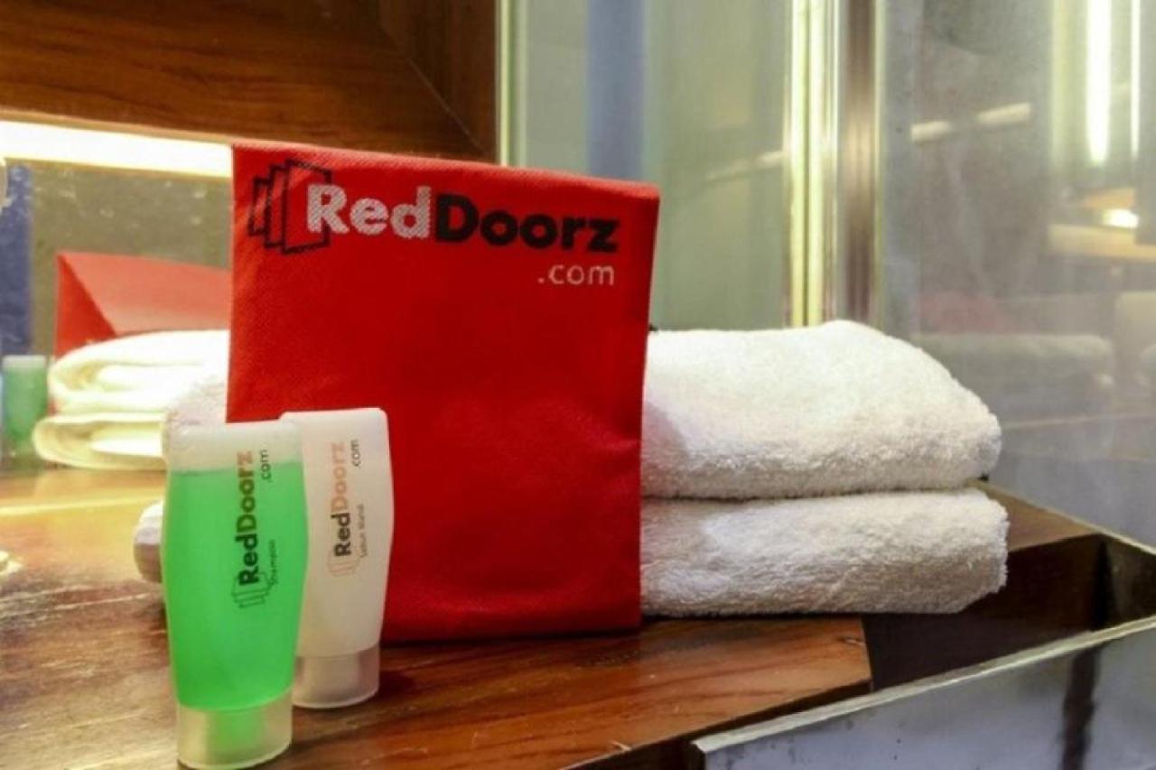 Reddoorz Premium @ Bukit Damai Indah Hotell Balikpapan  Eksteriør bilde