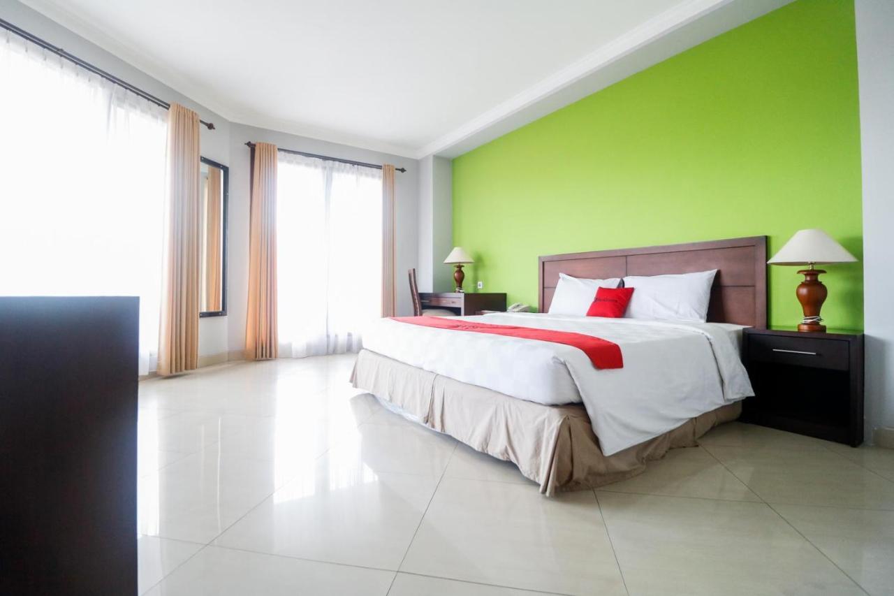 Reddoorz Premium @ Bukit Damai Indah Hotell Balikpapan  Eksteriør bilde